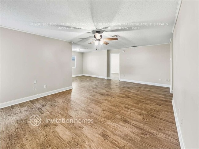 Photo - 1172 La Mesa Ave