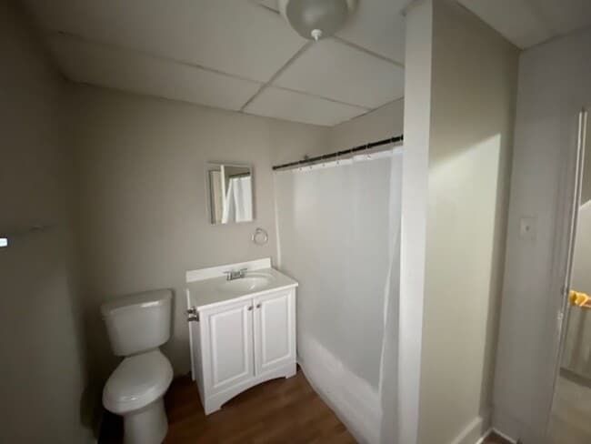 Photo - 5 Bedroom house harrisburg for rent 1,200 a month