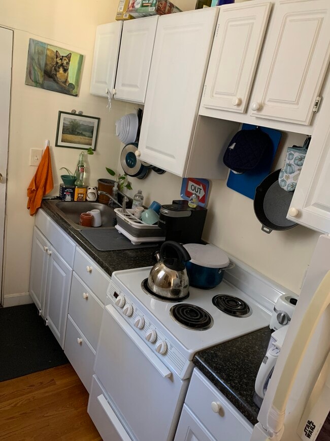 Building Photo - 59 Longwood Ave Unit 10