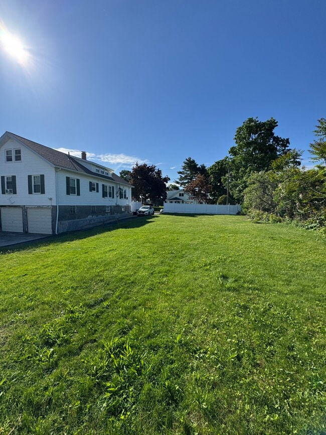 Photo - 97 Elliot Ave