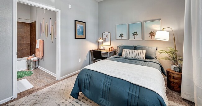 Iconic on Alvarado - Lease by the Bed