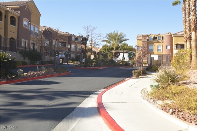 Building Photo - 3975 N Hualapai Way Unit 219 Rental