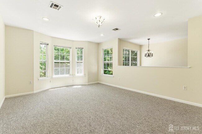 Photo - 141 Forest Dr