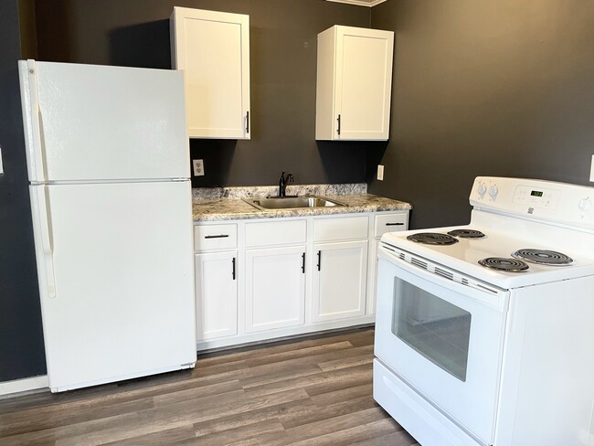 Photo - 1824 N Crown St Unidad 1824