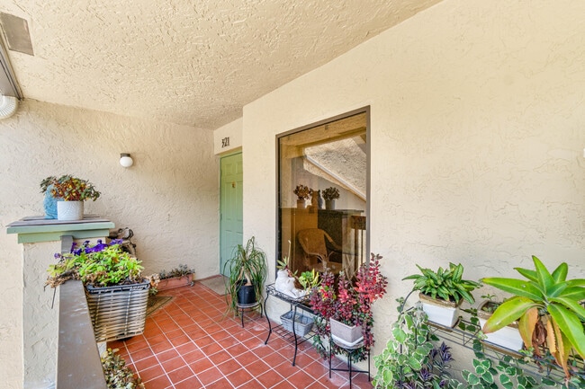 Photo - 5087 Oakhill Ln Unit 321