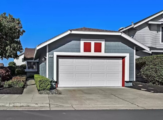 Photo - 3576 McSherry Way House