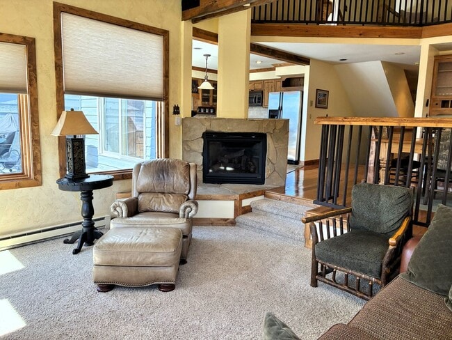 Photo - 374 B Ensign Dr