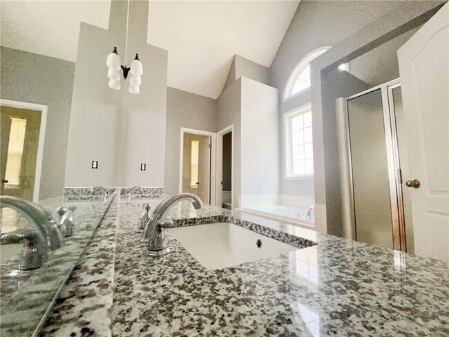 Photo - 675 Millbrook Village Dr