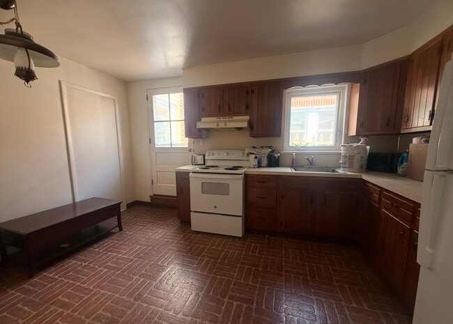 Photo - 608 W Lancaster Ave Unit Apt A