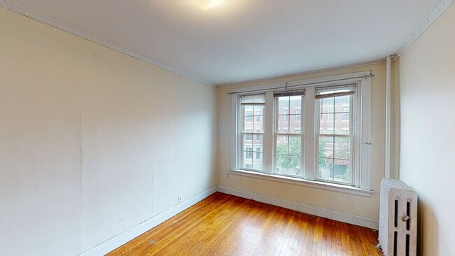 Photo - 15 Glenville Ave Unidad 21