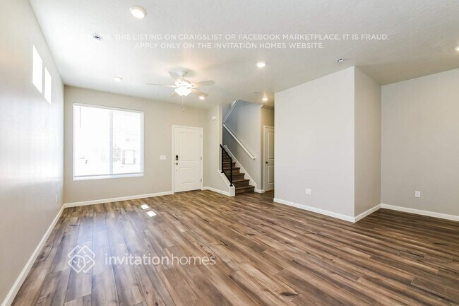 Photo - 249 Harker Creek St