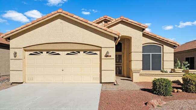 Building Photo - Location! Location! Location! 40+ Community Rental