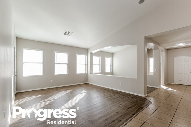 Photo - 4130 W Vineyard Rd