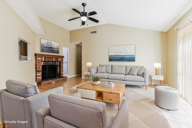 Photo - 549 N Granite St