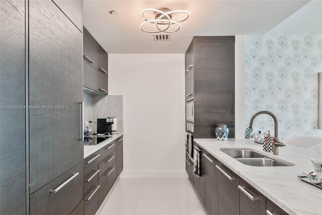 Photo - 900 Biscayne Blvd Unidad 3710