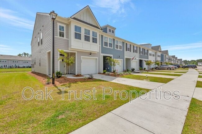 Photo - 500 Trotters Ln