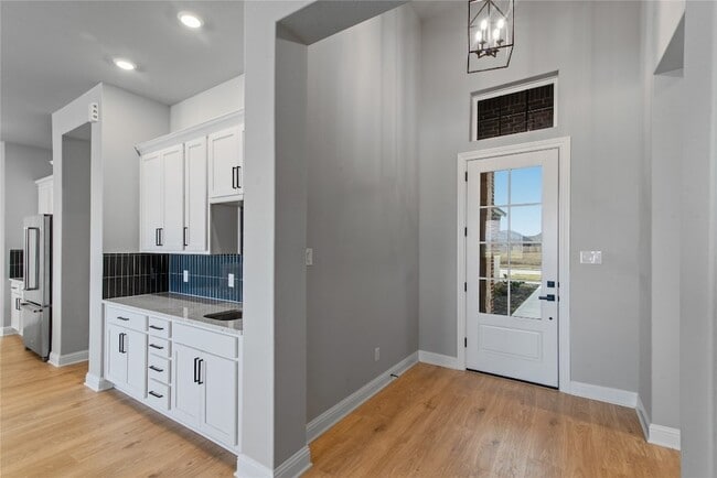 Photo - 2007 Tioga Vw Dr