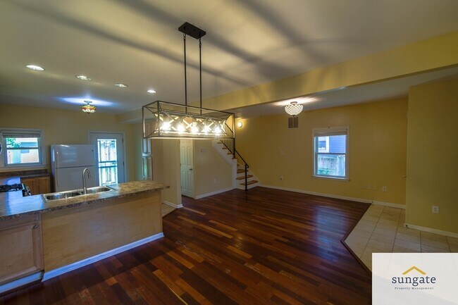 Photo - 3510 Hamilton Ave