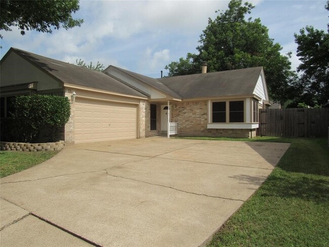 Building Photo - 22710 Leedstown Ln