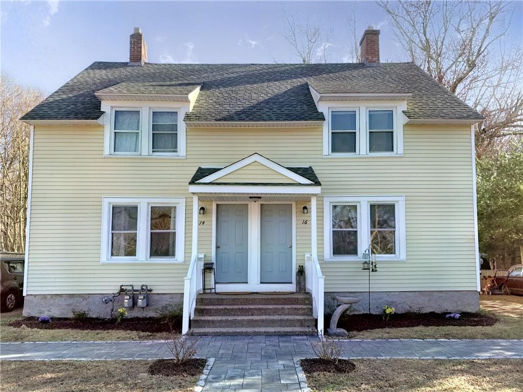 Front Entry - 16 Bowling Ln (Bradford, RI)