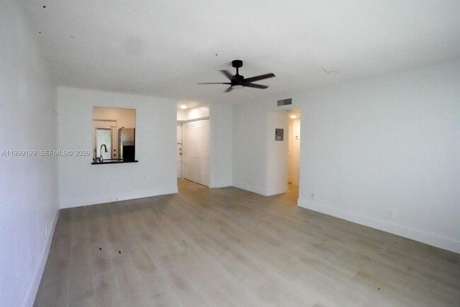 Photo - 530 SE 2nd Ave Unit F2