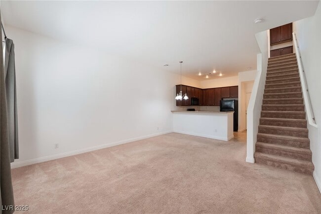 Building Photo - 8472 Garside Dr