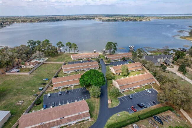 Photo - 11001 SE Sunset Harbor Rd