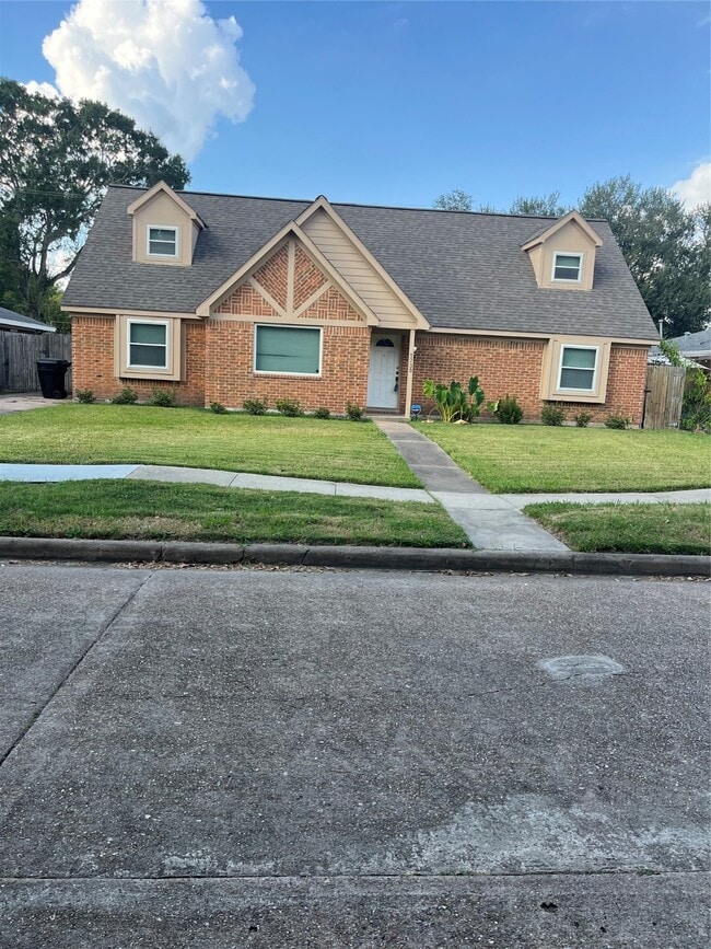 Photo - 5730 Cartagena St