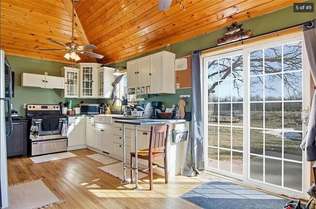 Photo - W228 Peters Rd