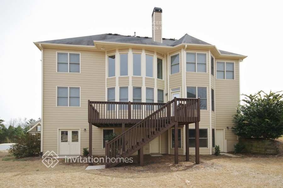 Photo - 1849 Mapmaker Dr NE