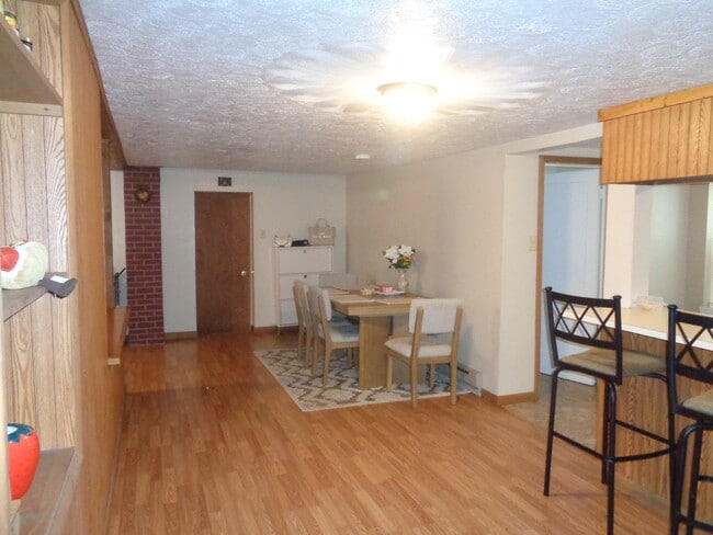 Dining Room - 536 N Centre St Unit Upstairs Apt B
