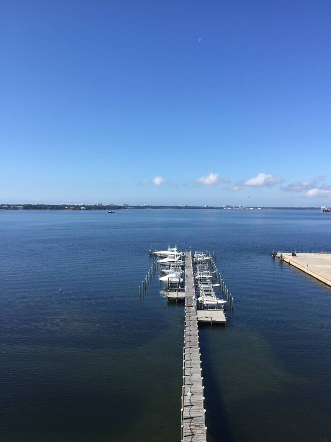 Photo - Fabulous Waterfront Condo in Coveted "Harbour Village" on Beautiful St. Andrew's Bay!