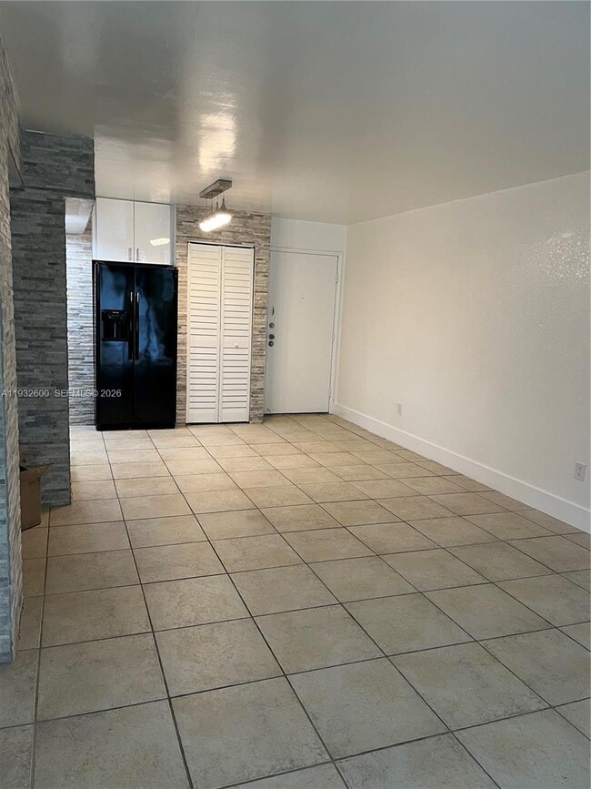 Photo - 210 Fontainebleau Blvd Unit 214