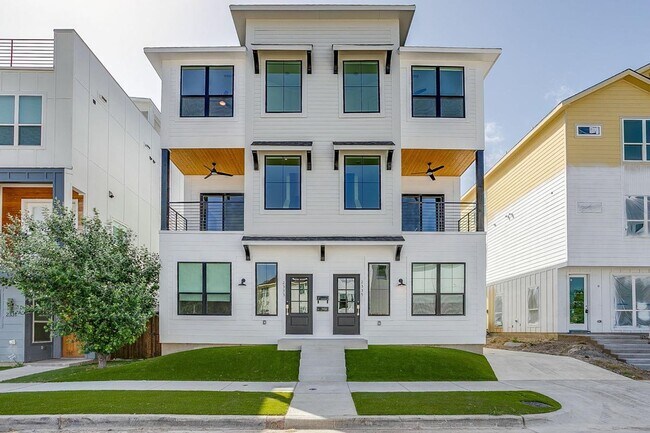 Photo - 2333 Benbrook Blvd Unit Full 2027