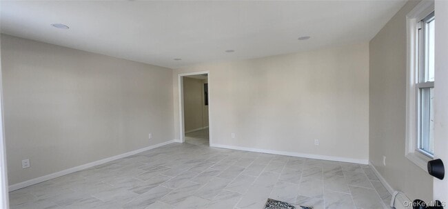 192 Cypress Dr