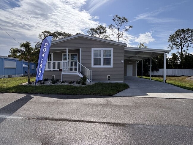 Building Photo - 485 Zuider Zee Blvd