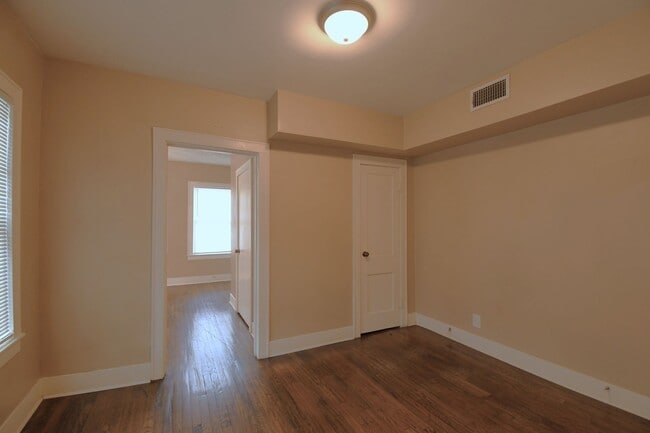 Photo - 502 S Fannin Ave