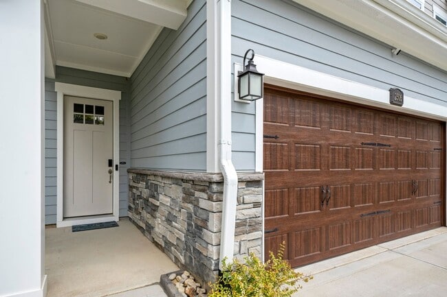 Photo - 2506 Lola Ave