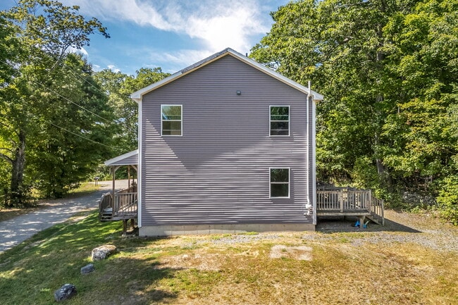 Building Photo - 114 Cove Rd Rental