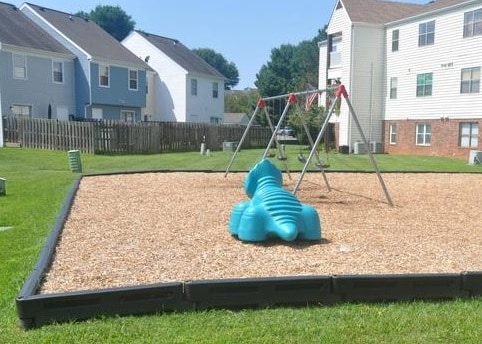 Photo - 102 Buckingham Ln Unit 102 Buckingham Ln