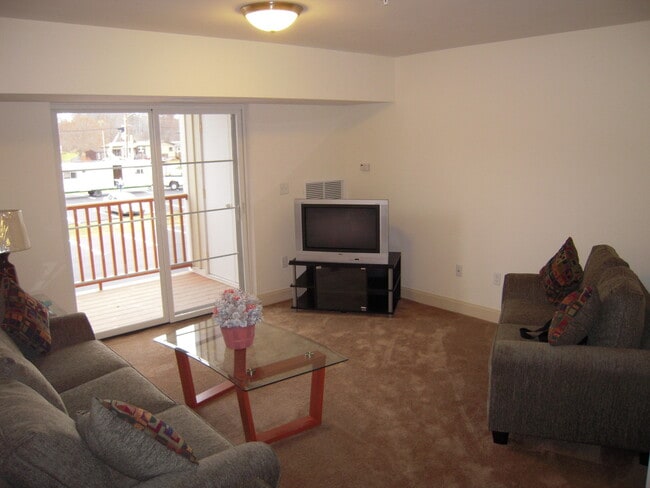 Photo - Stonybrook Apartments