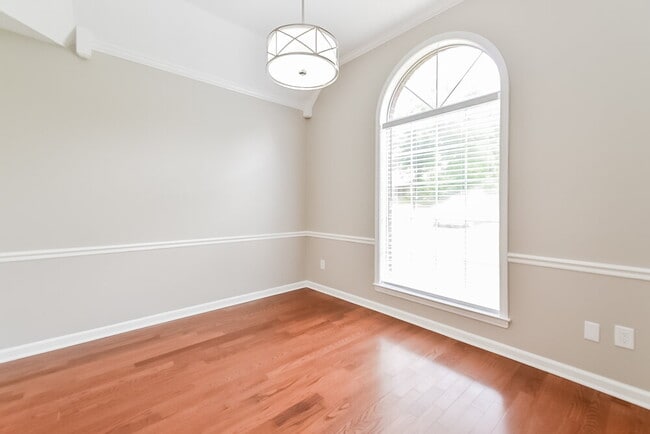 Photo - 4401 Okeechobee Dr
