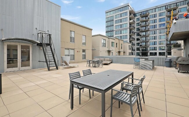 Photo - 521 S 7th St Unit 221