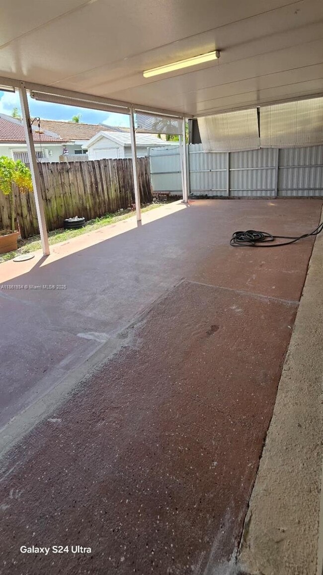Photo - 7640 NW 182nd Terrace