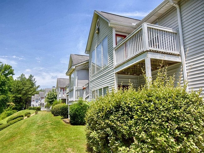 Rivermont Apartment Homes