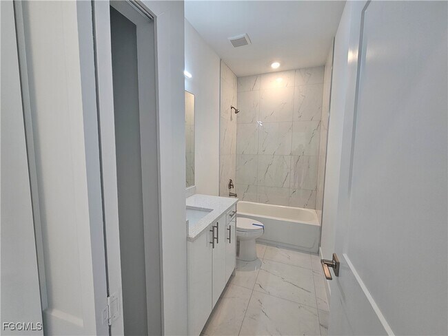 Photo - 2123 Snead Dr