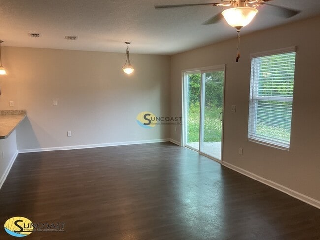 Photo - 7323 Richardson Rd