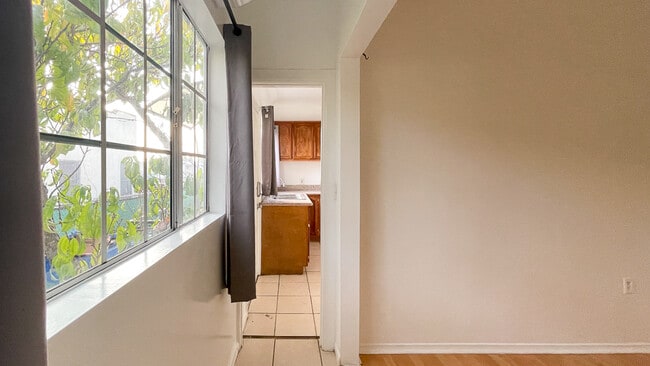 Photo - 2246 S Bronson Ave