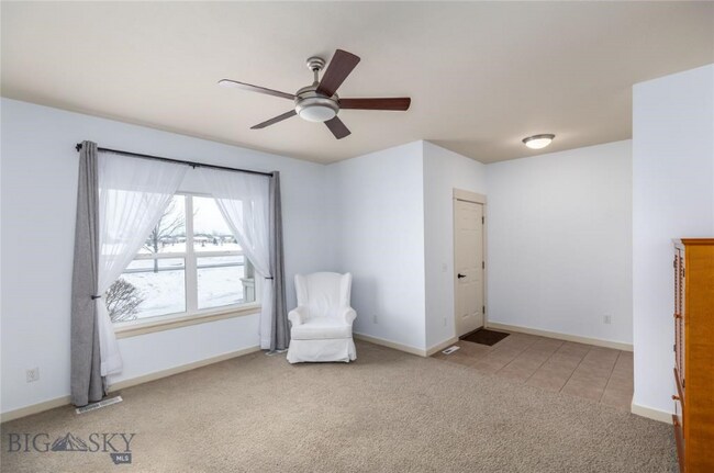 Photo - 4281 W Babcock St