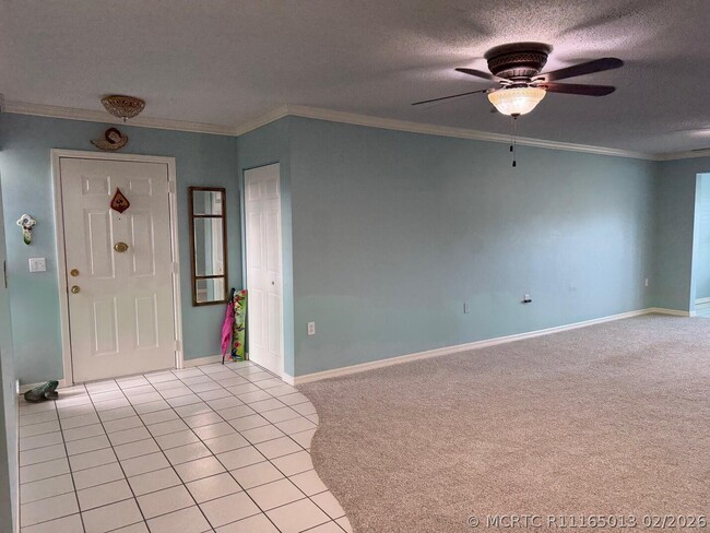 Photo - 670 E Lake Jasmine Cir Unit 106